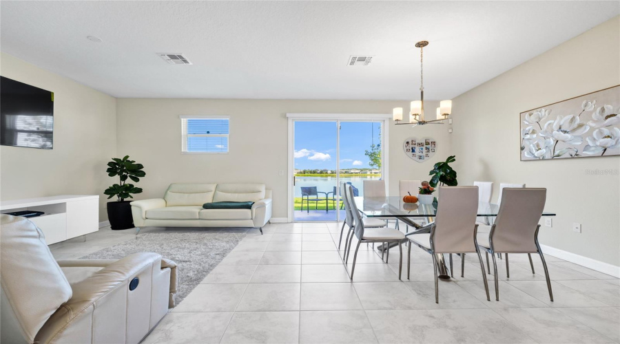 KISSIMMEE, Florida 34746, 3 Bedrooms Bedrooms, ,2 BathroomsBathrooms,Residential,For Sale,TRIBUTE,0,MFRO6352977