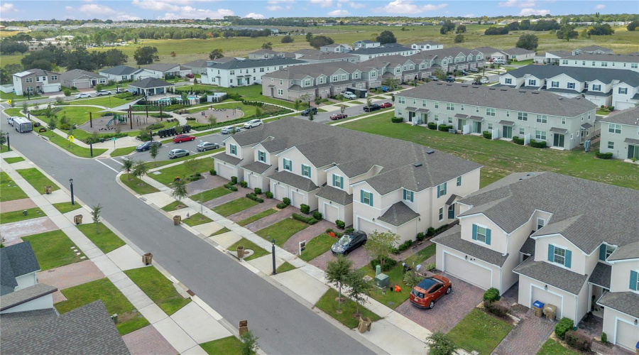 KISSIMMEE, Florida 34747, 3 Bedrooms Bedrooms, ,2 BathroomsBathrooms,Residential,For Sale,LAKESHORE BREEZE,0,MFRO6352984