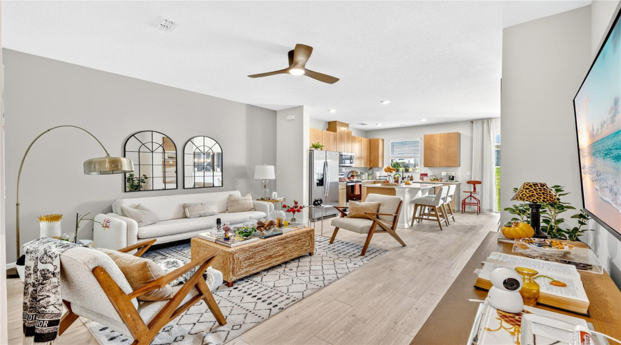 KISSIMMEE, Florida 34747, 3 Bedrooms Bedrooms, ,2 BathroomsBathrooms,Residential,For Sale,LAKESHORE BREEZE,0,MFRO6352984