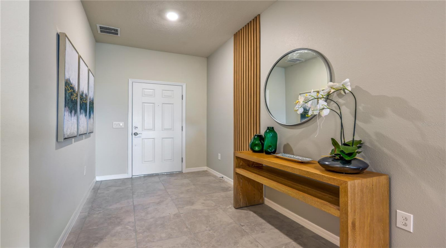 DAVENPORT, Florida 33897, 9 Bedrooms Bedrooms, ,8 BathroomsBathrooms,Residential,For Sale,MAHALO,0,MFRO6344944
