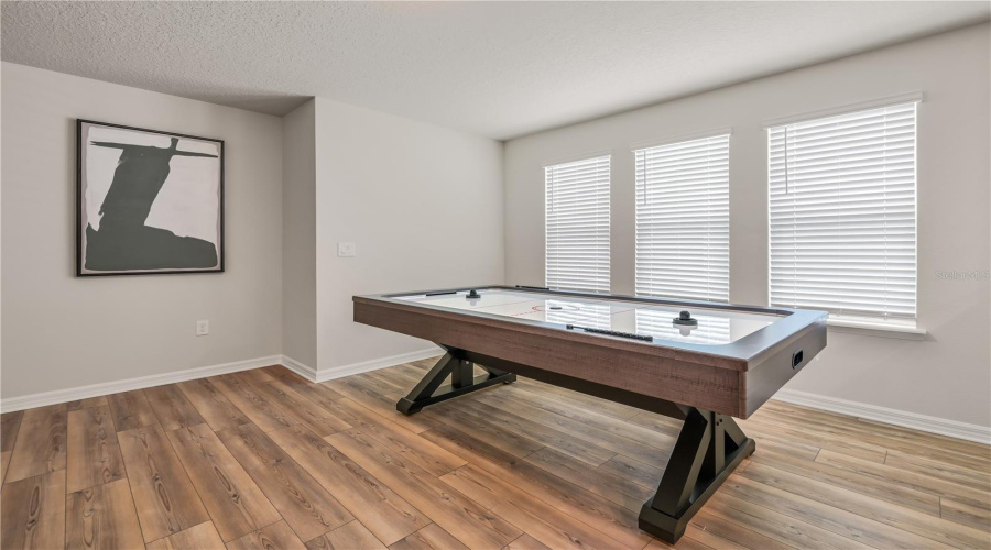 DAVENPORT, Florida 33897, 9 Bedrooms Bedrooms, ,8 BathroomsBathrooms,Residential,For Sale,MAHALO,0,MFRO6344944