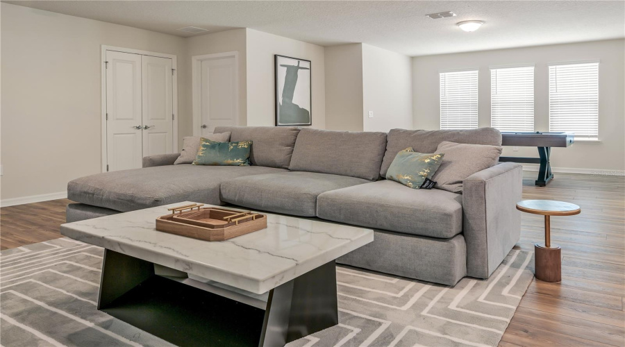 DAVENPORT, Florida 33897, 9 Bedrooms Bedrooms, ,8 BathroomsBathrooms,Residential,For Sale,MAHALO,0,MFRO6344944