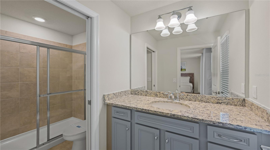 DAVENPORT, Florida 33897, 9 Bedrooms Bedrooms, ,8 BathroomsBathrooms,Residential,For Sale,MAHALO,0,MFRO6344944