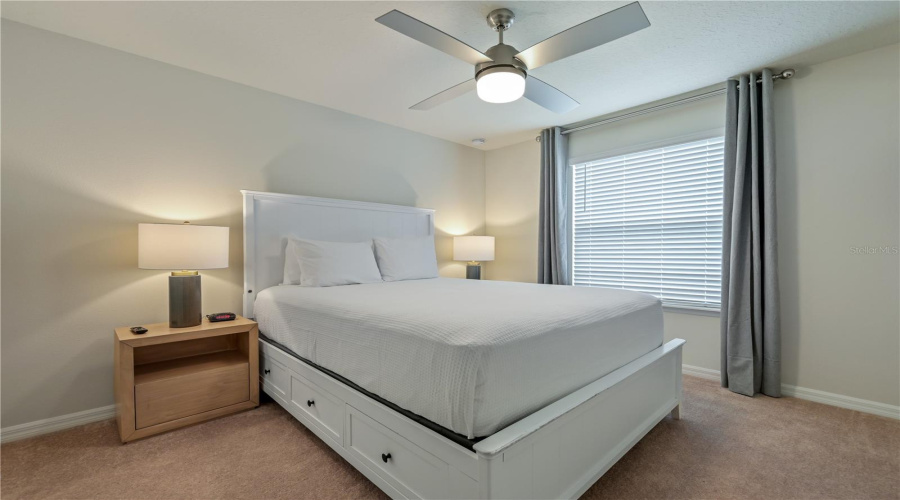 DAVENPORT, Florida 33897, 9 Bedrooms Bedrooms, ,8 BathroomsBathrooms,Residential,For Sale,MAHALO,0,MFRO6344944