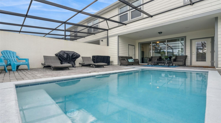 DAVENPORT, Florida 33897, 5 Bedrooms Bedrooms, ,4 BathroomsBathrooms,Residential,For Sale,PARADISE,0,MFRO6353128