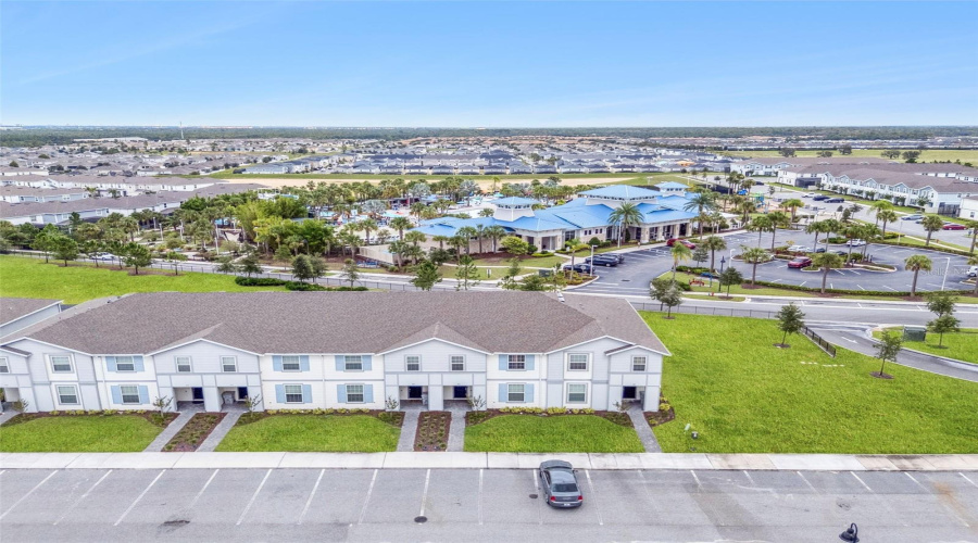 DAVENPORT, Florida 33897, 5 Bedrooms Bedrooms, ,4 BathroomsBathrooms,Residential,For Sale,PARADISE,0,MFRO6353128