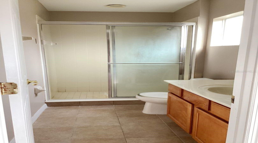 DAVENPORT, Florida 33837, 5 Bedrooms Bedrooms, ,5 BathroomsBathrooms,Residential,For Sale,ORANGE COSMOS,0,MFRO6345913