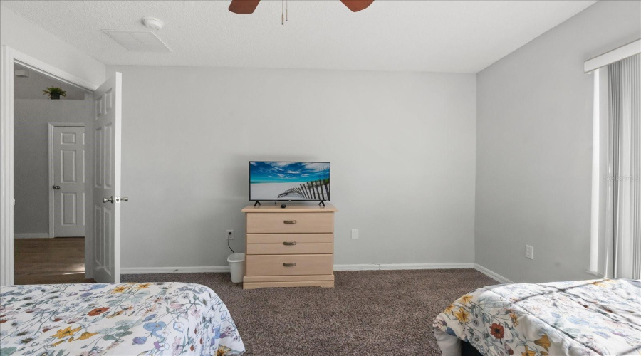 DAVENPORT, Florida 33837, 4 Bedrooms Bedrooms, ,3 BathroomsBathrooms,Residential,For Sale,TIVOLI,0,MFRS5136776