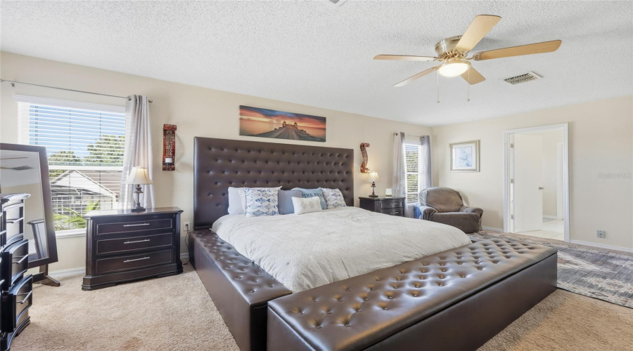KISSIMMEE, Florida 34746, 5 Bedrooms Bedrooms, ,2 BathroomsBathrooms,Residential,For Sale,PHILADELPHIA CIR,0,MFRO6353329