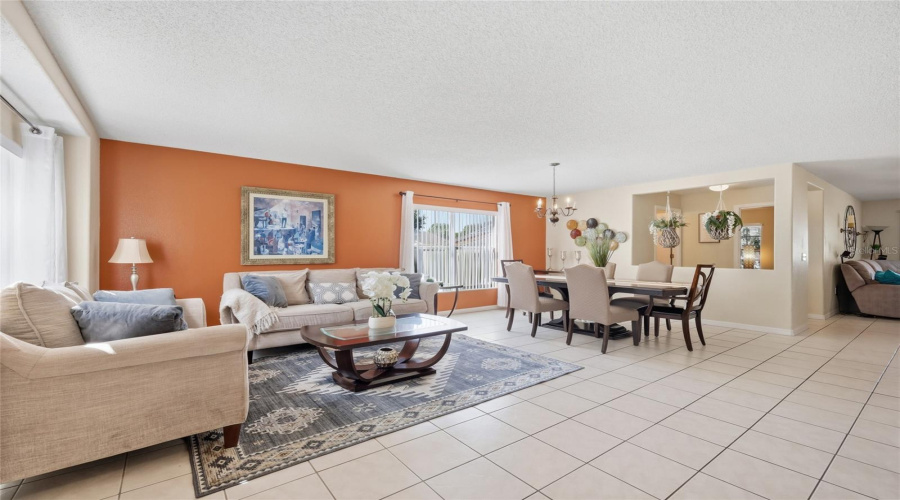 KISSIMMEE, Florida 34746, 5 Bedrooms Bedrooms, ,2 BathroomsBathrooms,Residential,For Sale,PHILADELPHIA CIR,0,MFRO6353329