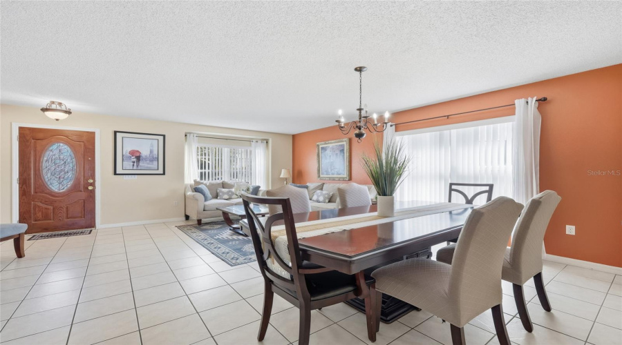 KISSIMMEE, Florida 34746, 5 Bedrooms Bedrooms, ,2 BathroomsBathrooms,Residential,For Sale,PHILADELPHIA CIR,0,MFRO6353329