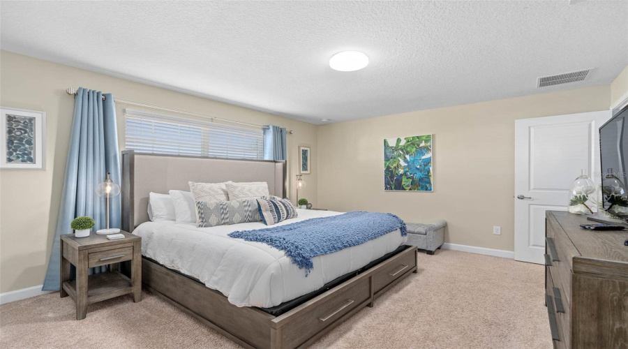 KISSIMMEE, Florida 34746, 4 Bedrooms Bedrooms, ,3 BathroomsBathrooms,Residential,For Sale,PEQUOD,0,MFRO6353361