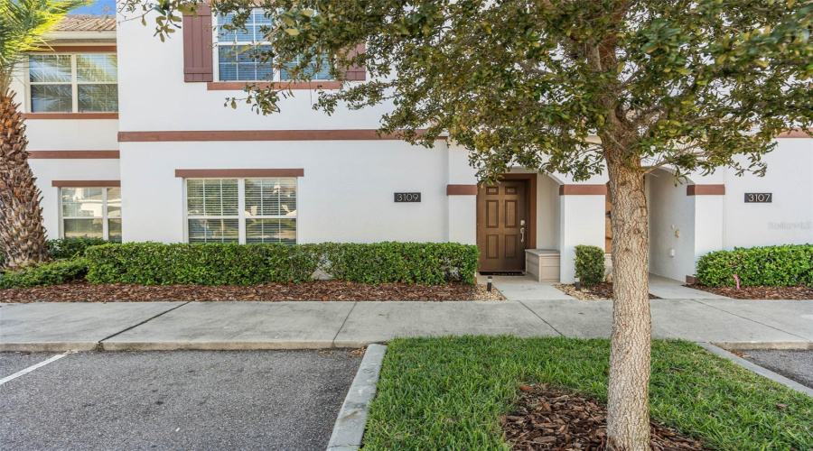 KISSIMMEE, Florida 34746, 4 Bedrooms Bedrooms, ,3 BathroomsBathrooms,Residential,For Sale,PEQUOD,0,MFRO6353361