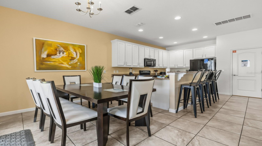 Dining area next to kitchen