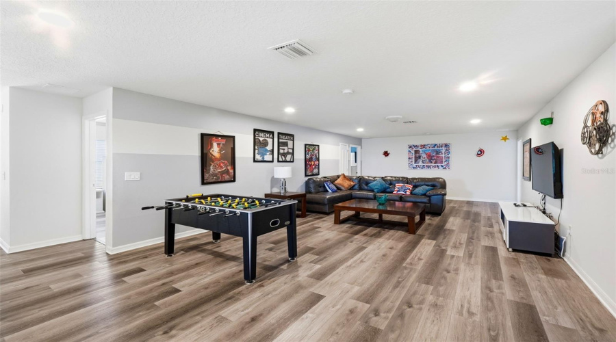 KISSIMMEE, Florida 34747, 8 Bedrooms Bedrooms, ,6 BathroomsBathrooms,Residential,For Sale,BENGAL,0,MFRO6353390