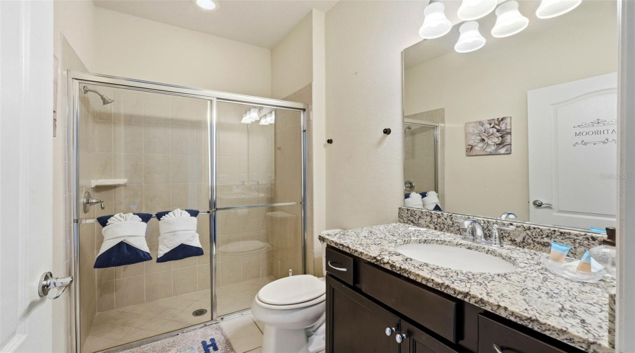 KISSIMMEE, Florida 34747, 8 Bedrooms Bedrooms, ,6 BathroomsBathrooms,Residential,For Sale,BENGAL,0,MFRO6353390