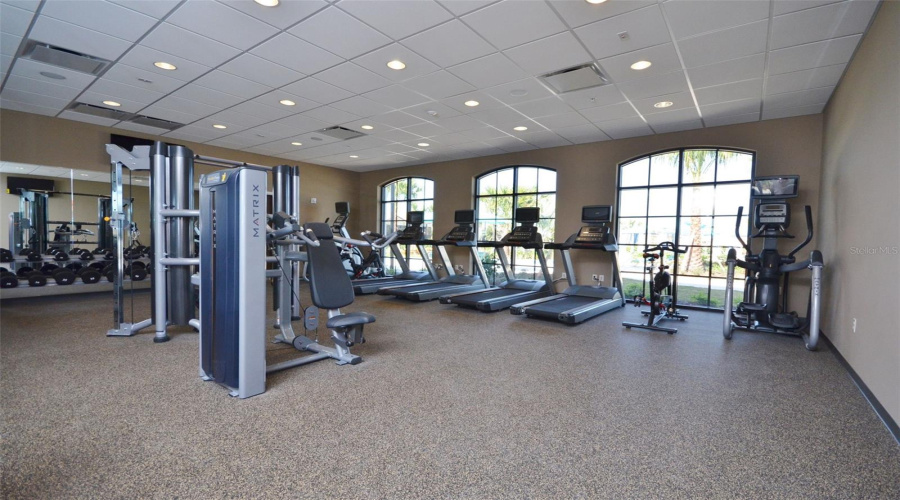 Windsor at Westside amenities