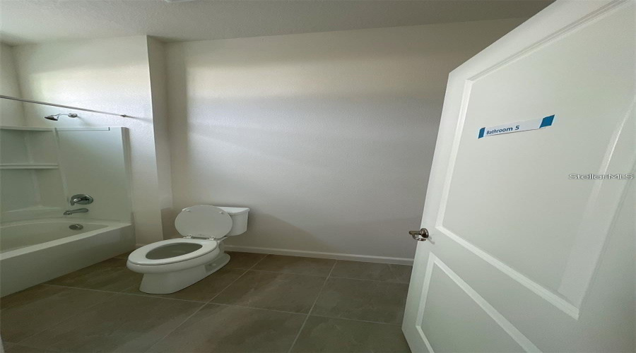 KISSIMMEE, Florida 34746, 12 Bedrooms Bedrooms, ,11 BathroomsBathrooms,Residential,For Sale,MARCELLO,0,MFRO6345598