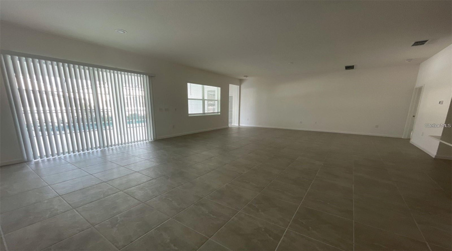KISSIMMEE, Florida 34746, 12 Bedrooms Bedrooms, ,11 BathroomsBathrooms,Residential,For Sale,MARCELLO,0,MFRO6345598