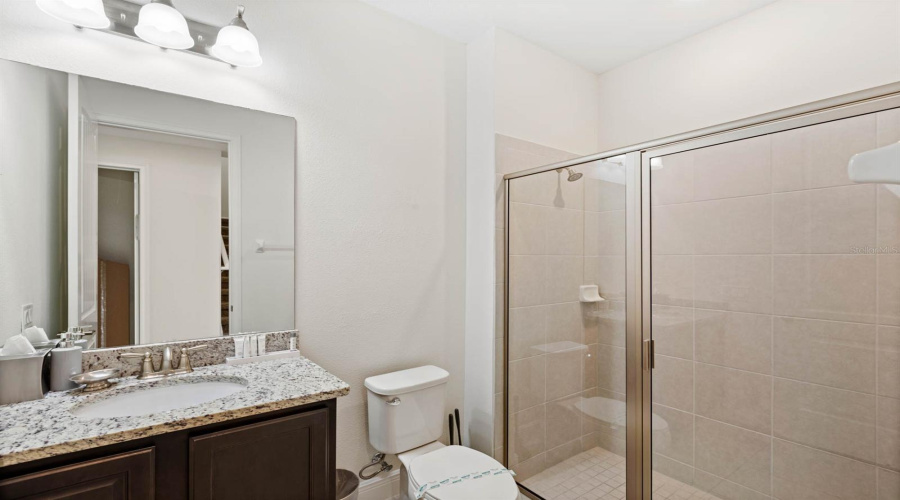 KISSIMMEE, Florida 34747, 5 Bedrooms Bedrooms, ,4 BathroomsBathrooms,Residential,For Sale,SOUTHFIELD,0,MFRO6271952