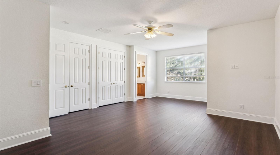 ORLANDO, Florida 32836, 5 Bedrooms Bedrooms, ,5 BathroomsBathrooms,Residential,For Sale,ELLIOTTS,0,MFRO6353532