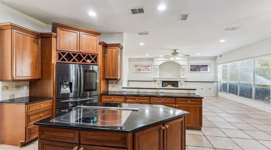 ORLANDO, Florida 32836, 5 Bedrooms Bedrooms, ,5 BathroomsBathrooms,Residential,For Sale,ELLIOTTS,0,MFRO6353532