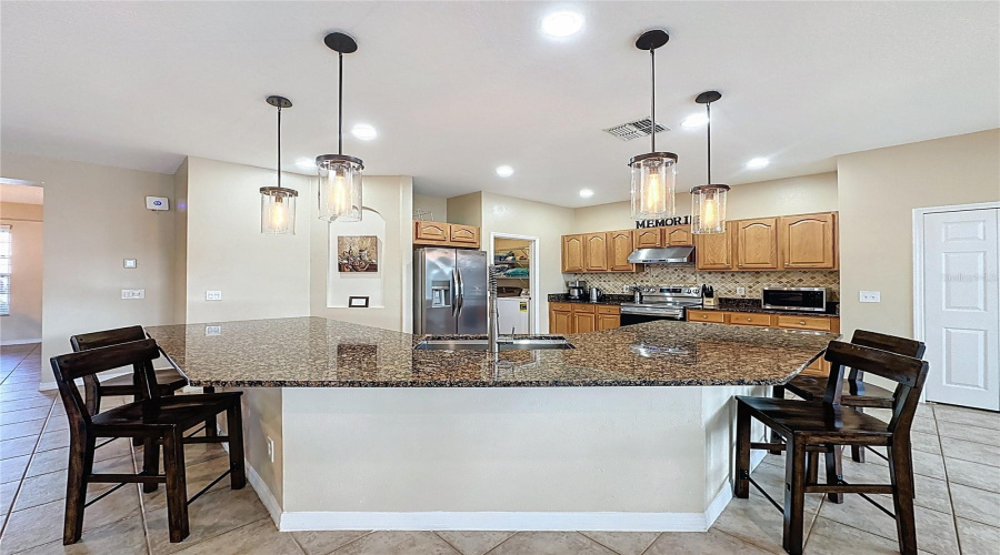 KISSIMMEE, Florida 34747, 8 Bedrooms Bedrooms, ,6 BathroomsBathrooms,Residential,For Sale,LA ISLA,0,MFRS5136843