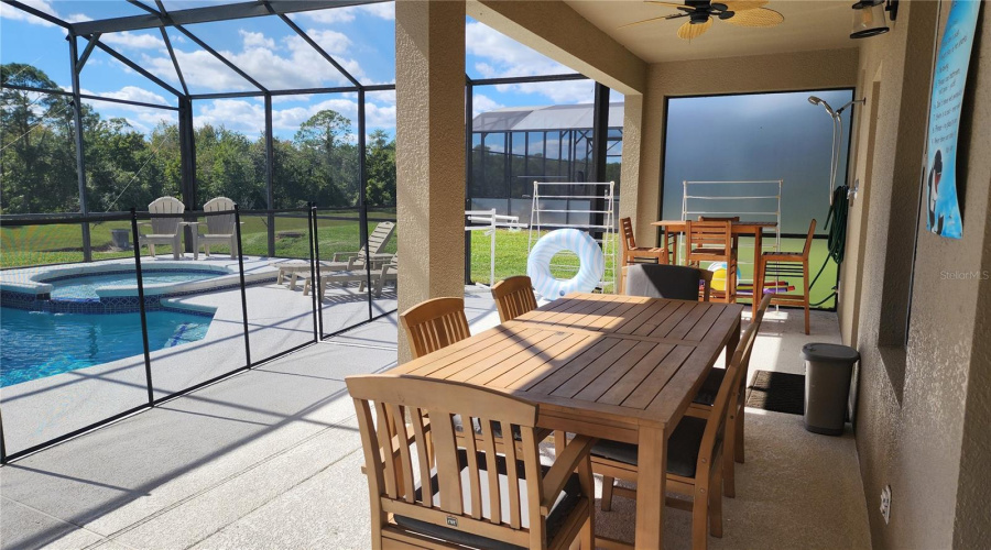 KISSIMMEE, Florida 34747, 8 Bedrooms Bedrooms, ,6 BathroomsBathrooms,Residential,For Sale,LA ISLA,0,MFRS5136843