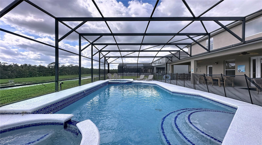 KISSIMMEE, Florida 34747, 8 Bedrooms Bedrooms, ,6 BathroomsBathrooms,Residential,For Sale,LA ISLA,0,MFRS5136843