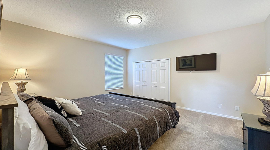 KISSIMMEE, Florida 34747, 8 Bedrooms Bedrooms, ,6 BathroomsBathrooms,Residential,For Sale,LA ISLA,0,MFRS5136843
