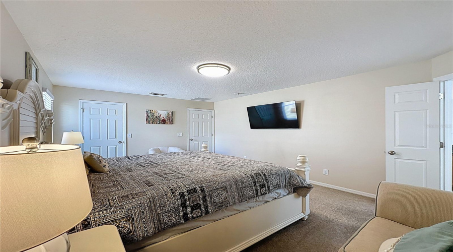 KISSIMMEE, Florida 34747, 8 Bedrooms Bedrooms, ,6 BathroomsBathrooms,Residential,For Sale,LA ISLA,0,MFRS5136843