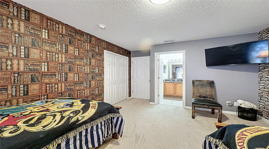 KISSIMMEE, Florida 34747, 8 Bedrooms Bedrooms, ,6 BathroomsBathrooms,Residential,For Sale,LA ISLA,0,MFRS5136843
