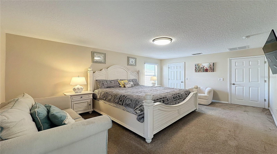 KISSIMMEE, Florida 34747, 8 Bedrooms Bedrooms, ,6 BathroomsBathrooms,Residential,For Sale,LA ISLA,0,MFRS5136843