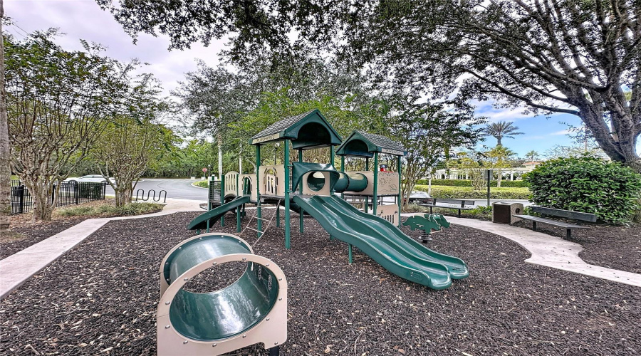 KISSIMMEE, Florida 34747, 8 Bedrooms Bedrooms, ,6 BathroomsBathrooms,Residential,For Sale,LA ISLA,0,MFRS5136843