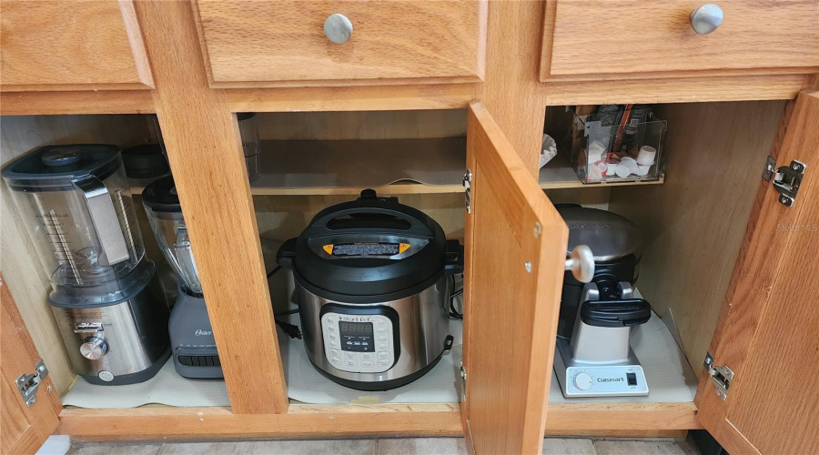 KISSIMMEE, Florida 34747, 8 Bedrooms Bedrooms, ,6 BathroomsBathrooms,Residential,For Sale,LA ISLA,0,MFRS5136843