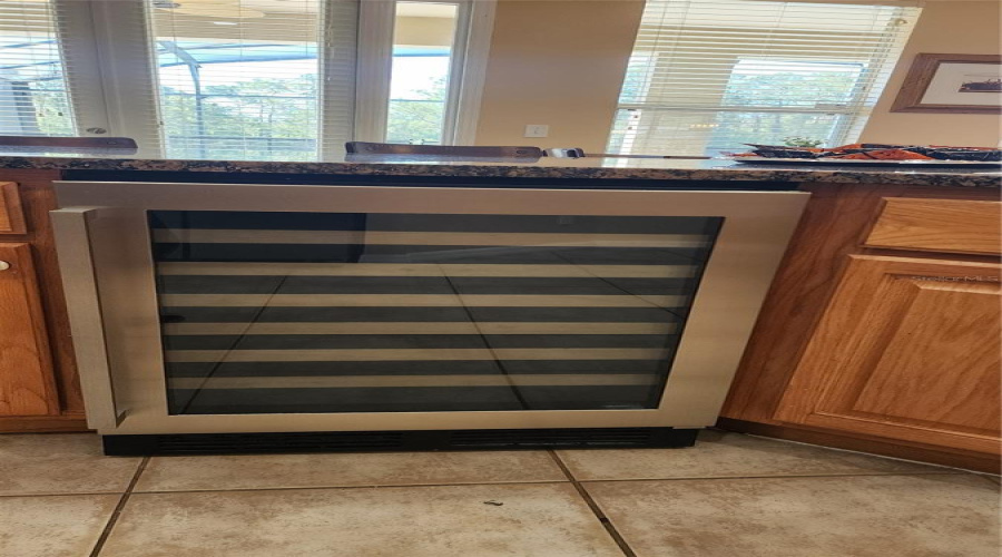 KISSIMMEE, Florida 34747, 8 Bedrooms Bedrooms, ,6 BathroomsBathrooms,Residential,For Sale,LA ISLA,0,MFRS5136843