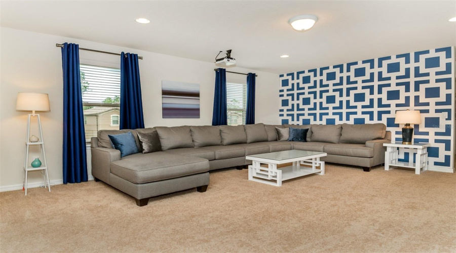 KISSIMMEE, Florida 34747, 7 Bedrooms Bedrooms, ,5 BathroomsBathrooms,Residential,For Sale,QIN,0,MFRO6353019