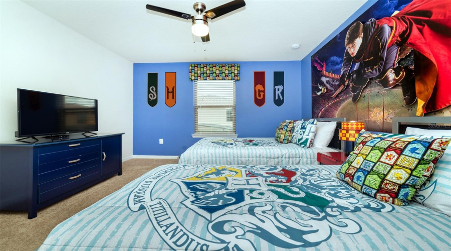 KISSIMMEE, Florida 34747, 7 Bedrooms Bedrooms, ,5 BathroomsBathrooms,Residential,For Sale,QIN,0,MFRO6353019