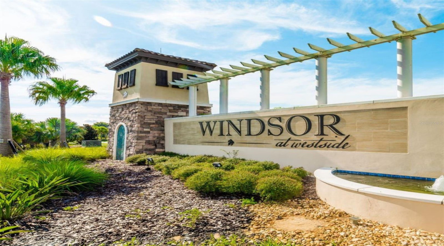 KISSIMMEE, Florida 34747, 7 Bedrooms Bedrooms, ,5 BathroomsBathrooms,Residential,For Sale,QIN,0,MFRO6353019