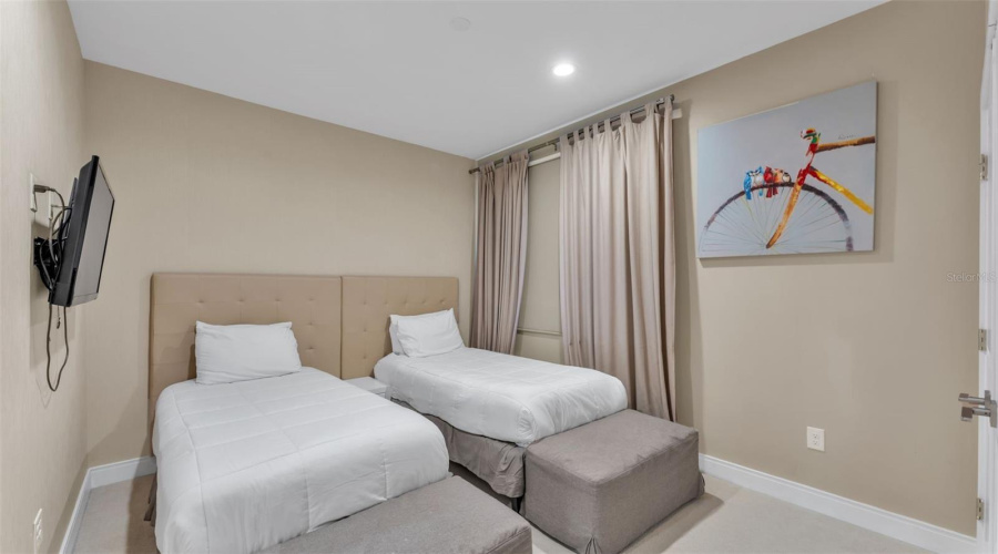 4th bedroom