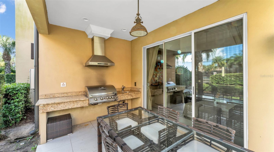 KISSIMMEE, Florida 34747, 4 Bedrooms Bedrooms, ,4 BathroomsBathrooms,Residential,For Sale,BRASILIA,0,MFRTB8439150