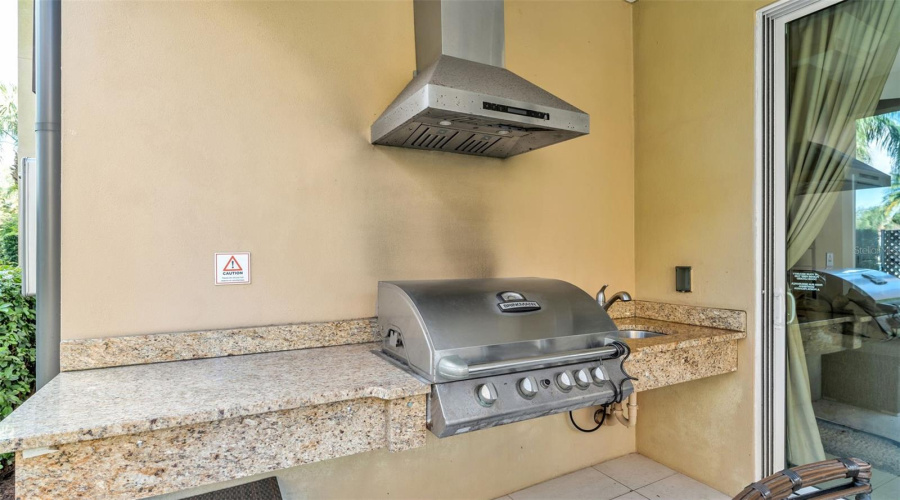 KISSIMMEE, Florida 34747, 4 Bedrooms Bedrooms, ,4 BathroomsBathrooms,Residential,For Sale,BRASILIA,0,MFRTB8439150