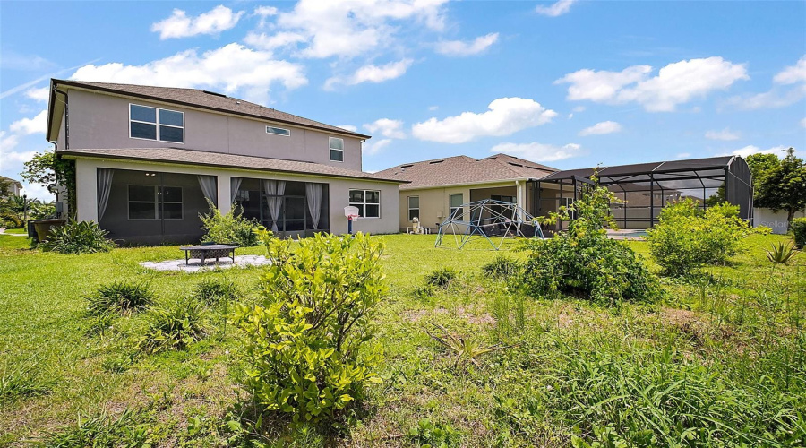 DAVENPORT, Florida 33897, 5 Bedrooms Bedrooms, ,2 BathroomsBathrooms,Residential,For Sale,CARMELA,0,MFRG5103453