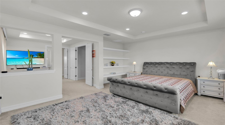 ORLANDO, Florida 32836, 6 Bedrooms Bedrooms, ,4 BathroomsBathrooms,Residential,For Sale,WANDERING,0,MFRO6353421