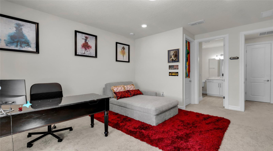ORLANDO, Florida 32836, 6 Bedrooms Bedrooms, ,4 BathroomsBathrooms,Residential,For Sale,WANDERING,0,MFRO6353421