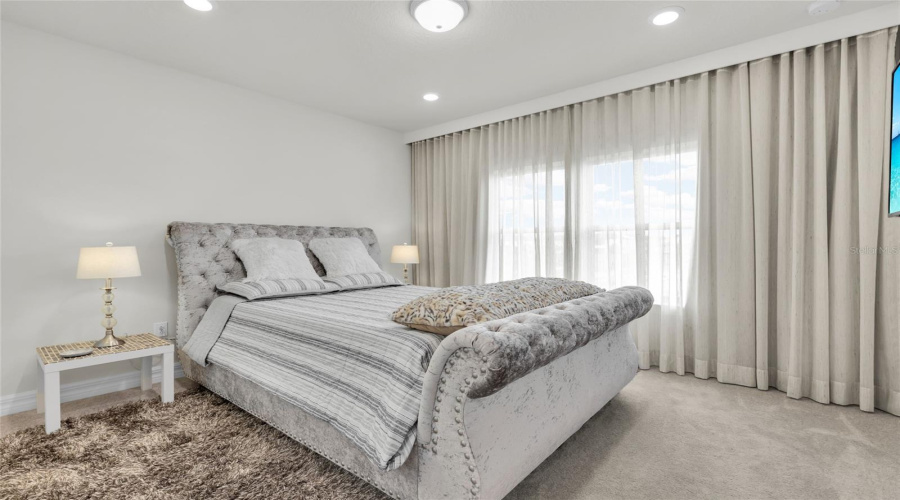 ORLANDO, Florida 32836, 6 Bedrooms Bedrooms, ,4 BathroomsBathrooms,Residential,For Sale,WANDERING,0,MFRO6353421