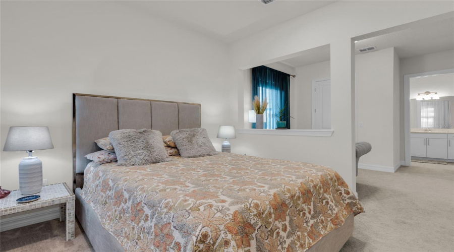 ORLANDO, Florida 32836, 6 Bedrooms Bedrooms, ,4 BathroomsBathrooms,Residential,For Sale,WANDERING,0,MFRO6353421