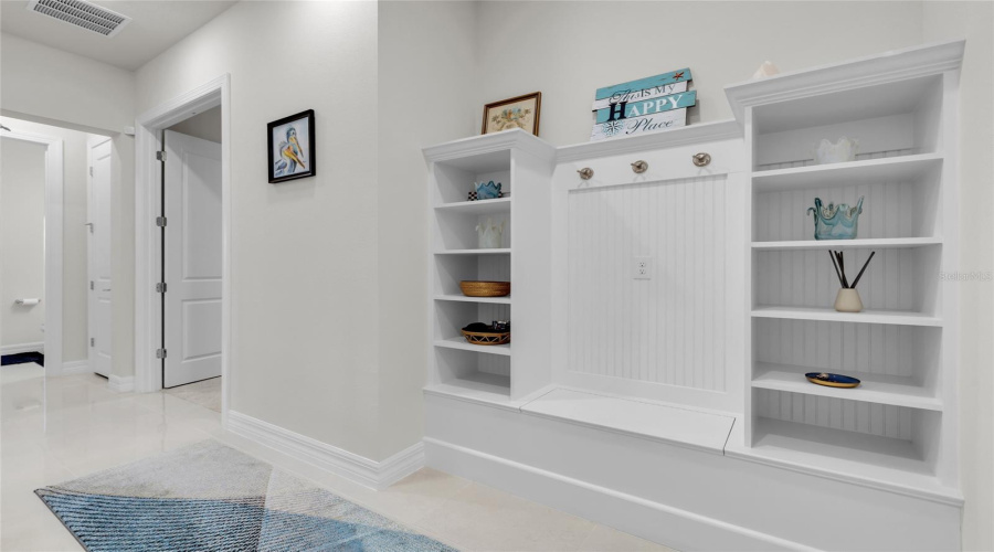 ORLANDO, Florida 32836, 6 Bedrooms Bedrooms, ,4 BathroomsBathrooms,Residential,For Sale,WANDERING,0,MFRO6353421