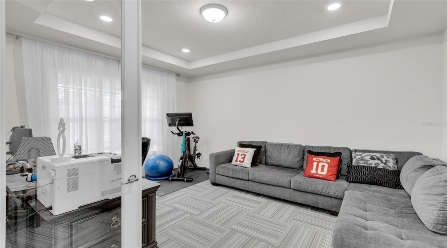 ORLANDO, Florida 32836, 6 Bedrooms Bedrooms, ,4 BathroomsBathrooms,Residential,For Sale,WANDERING,0,MFRO6353421