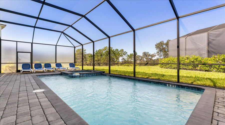 DAVENPORT, Florida 33837, 6 Bedrooms Bedrooms, ,4 BathroomsBathrooms,Residential,For Sale,OAK CREEK,0,MFRO6353317